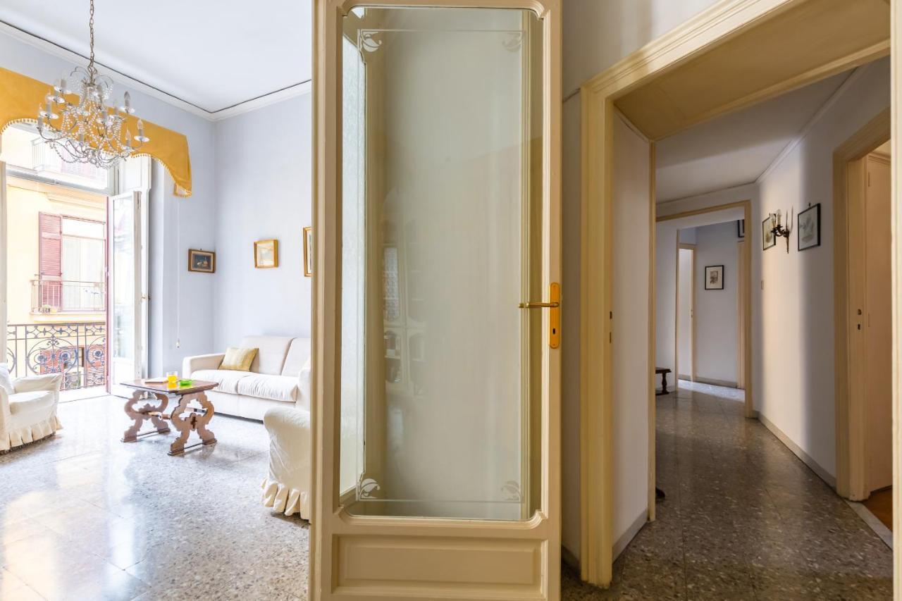 Rettifilo Family Apartment By Wonderful Italy Naples Luaran gambar